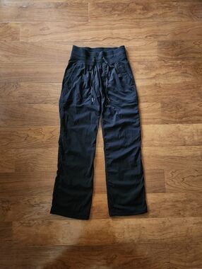 Lululemon Dance Studio Mid-Rise Pant Short